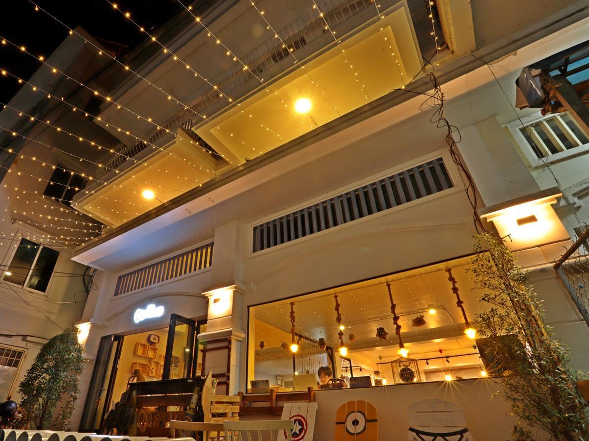 Oops Hostel سيام ريب المظهر الخارجي الصورة