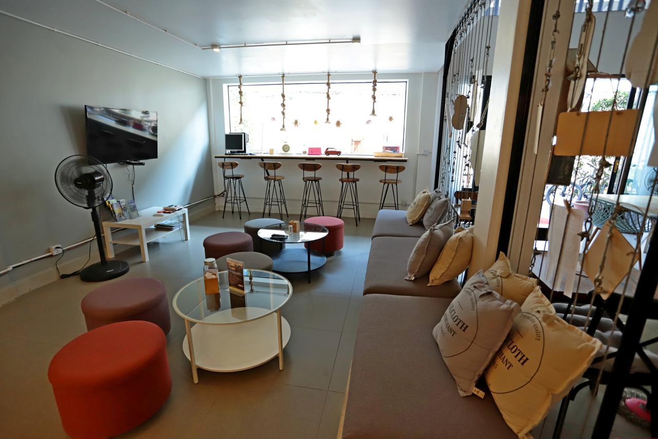 Oops Hostel سيام ريب المظهر الخارجي الصورة