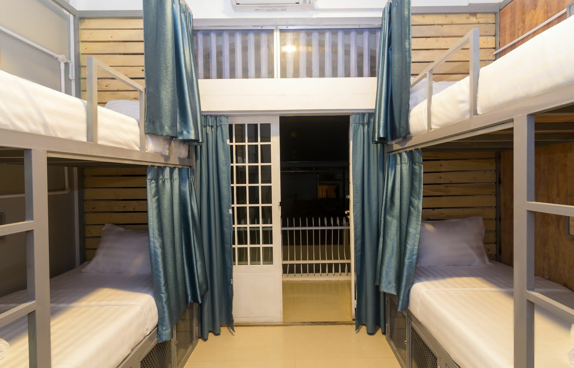 Oops Hostel سيام ريب المظهر الخارجي الصورة